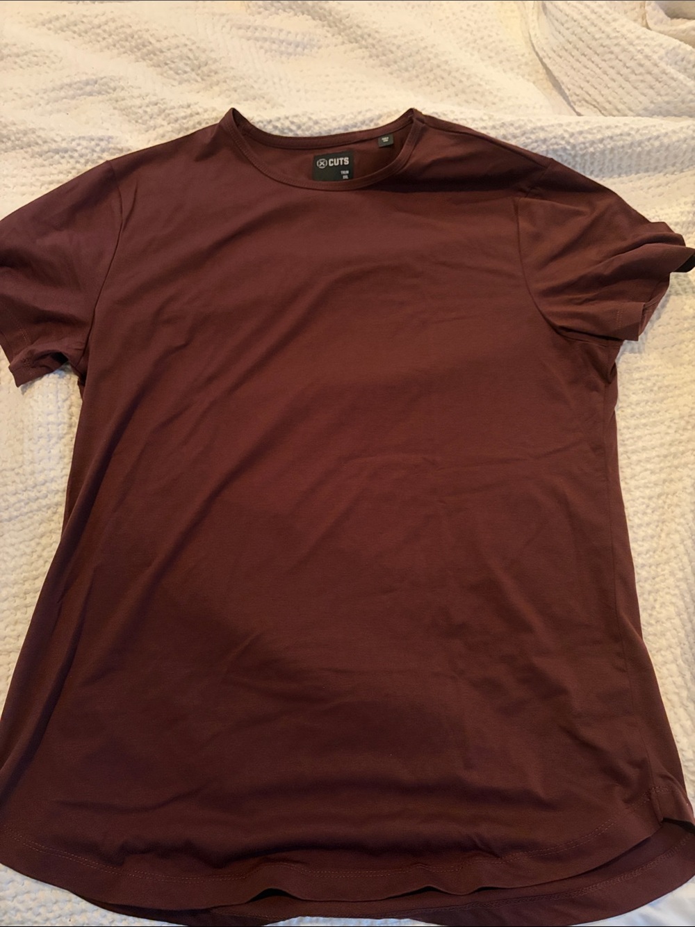 Cuts Clothing Men’s Short Sleeve Crew in Burgundy